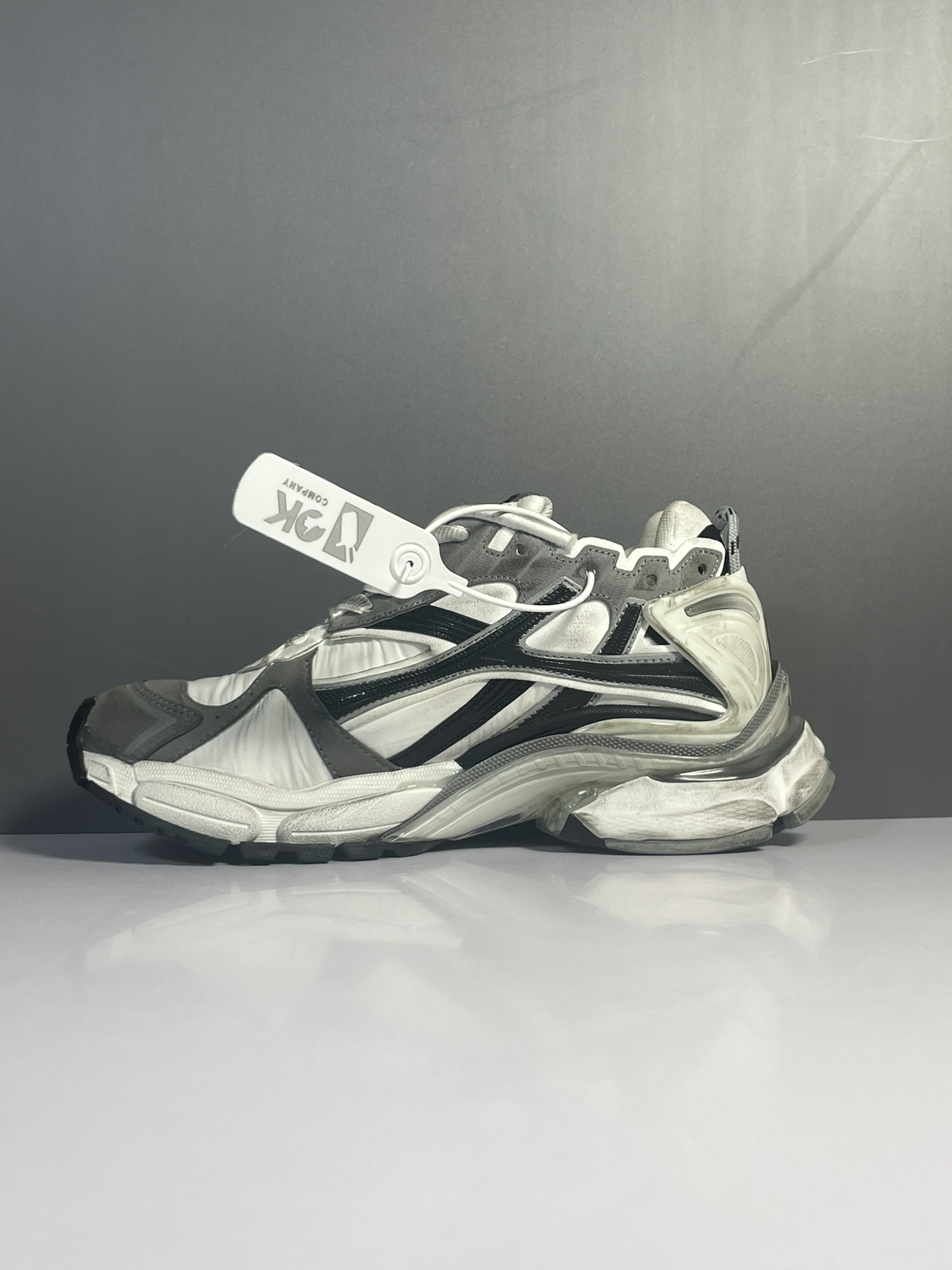 Balenciaga 010 Casual shoes XM084