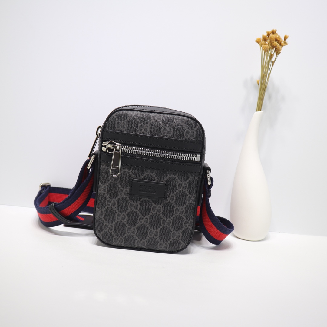 Gucci598103smile051 14.5x18x6 cm
