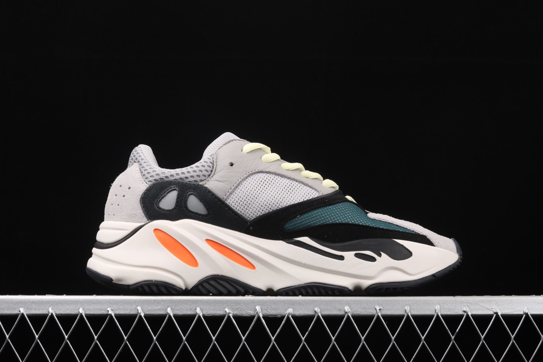 Yeezy Boost 700 Runner B75571