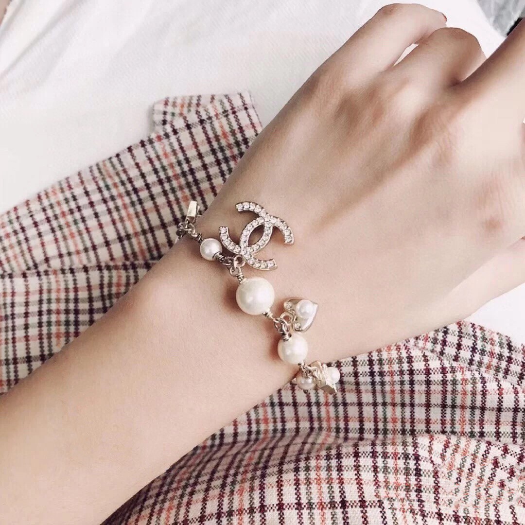 Chanel Bracelets 001