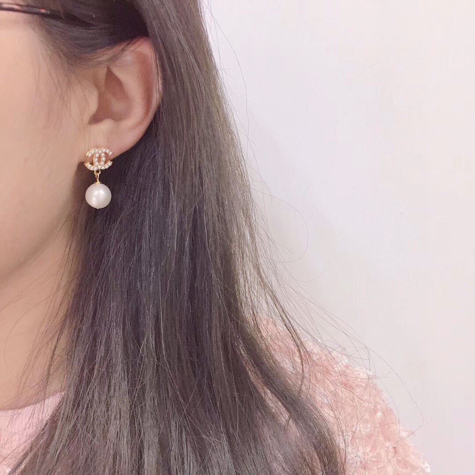 Chanel Earring 028