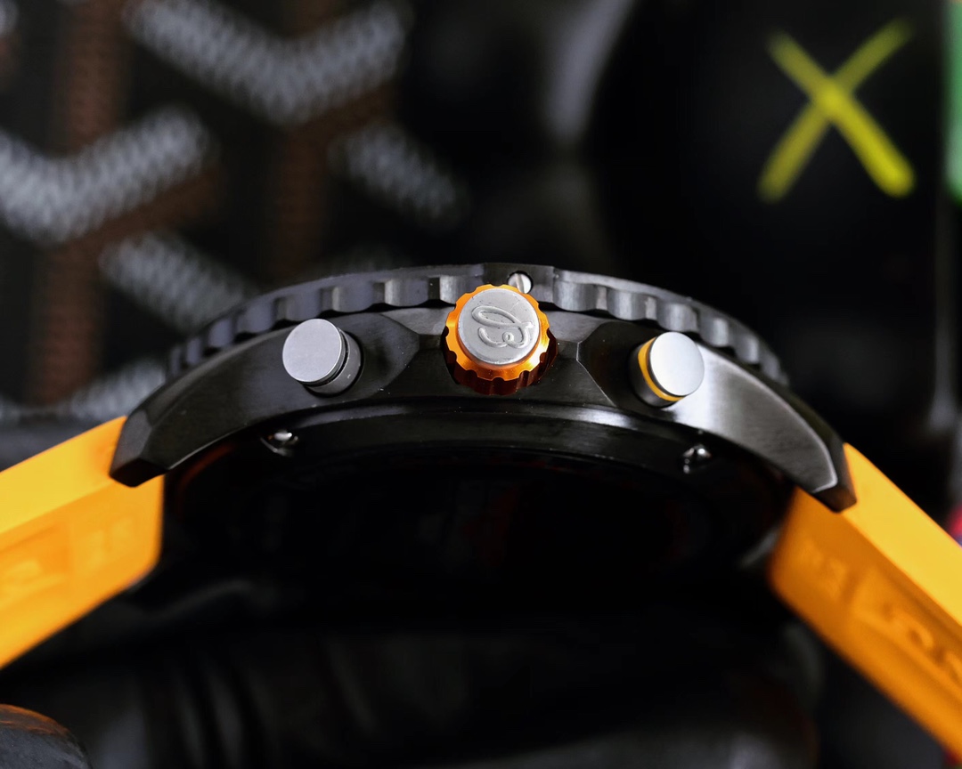 BREITLING Watches 44mm