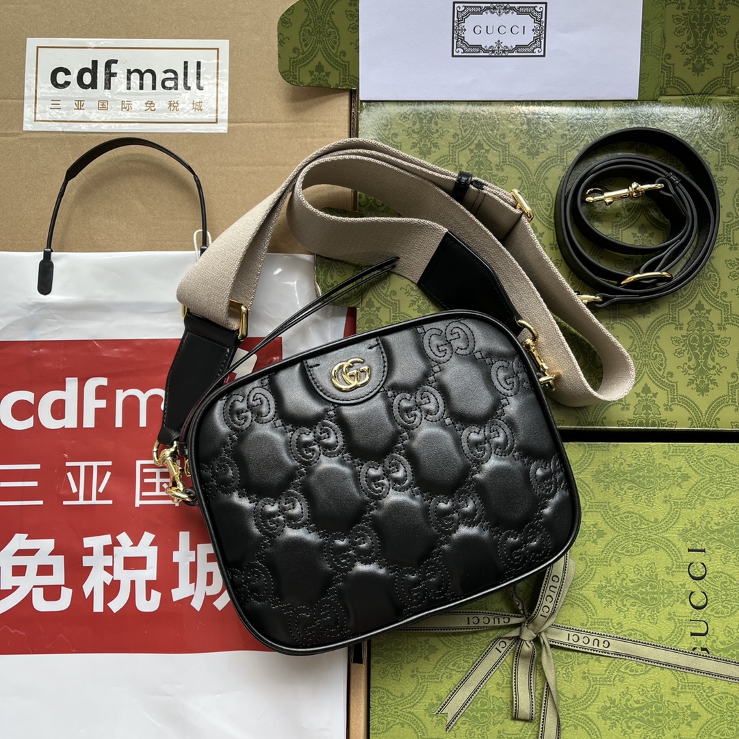 Gucci702234smile081 21.5cm
