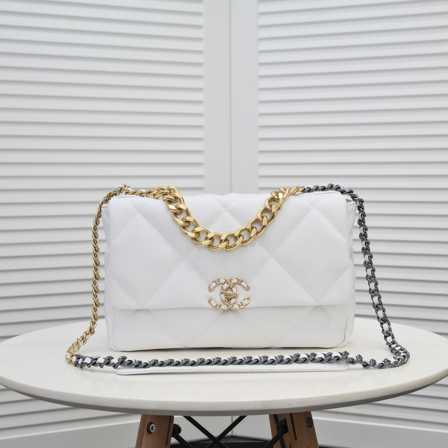 Chanel 9011 HC 091 30cm