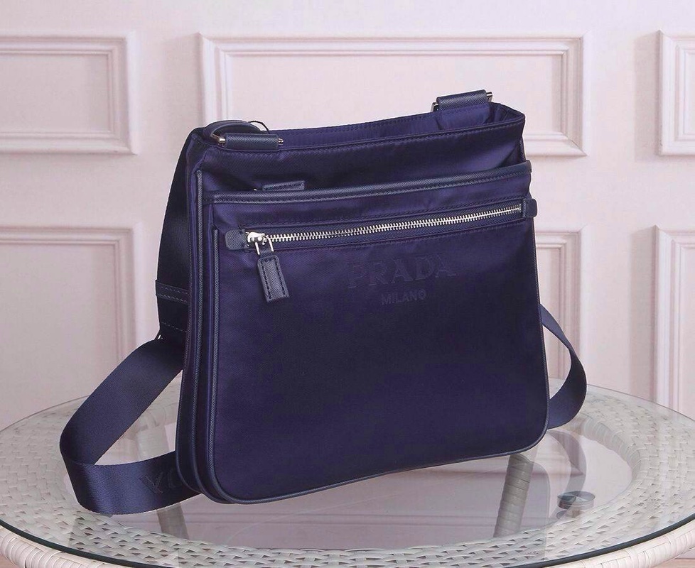 Prada shoulder bag 0251