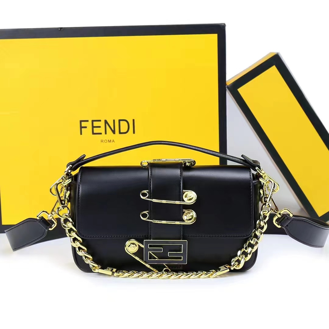 Fendi007JQE091