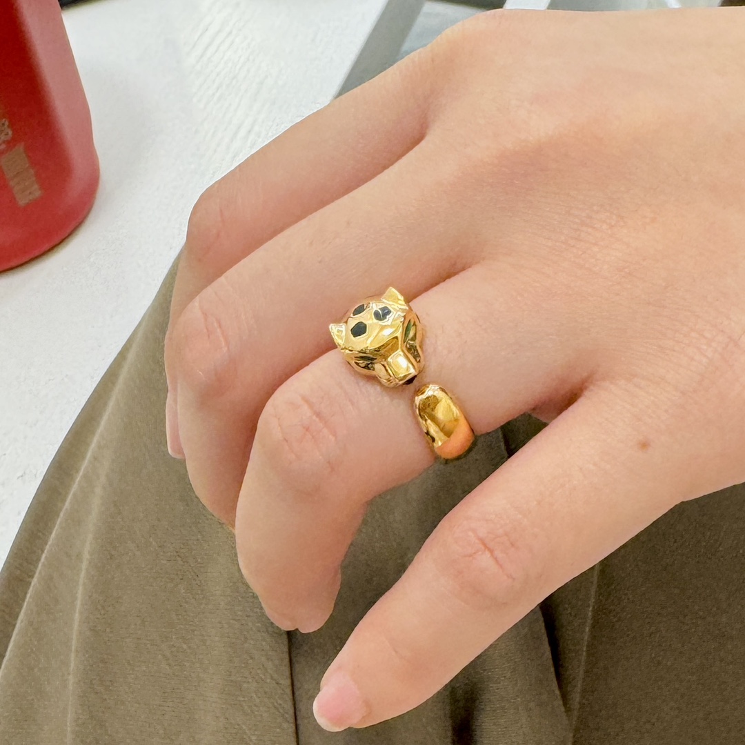 Cartier Ring 002