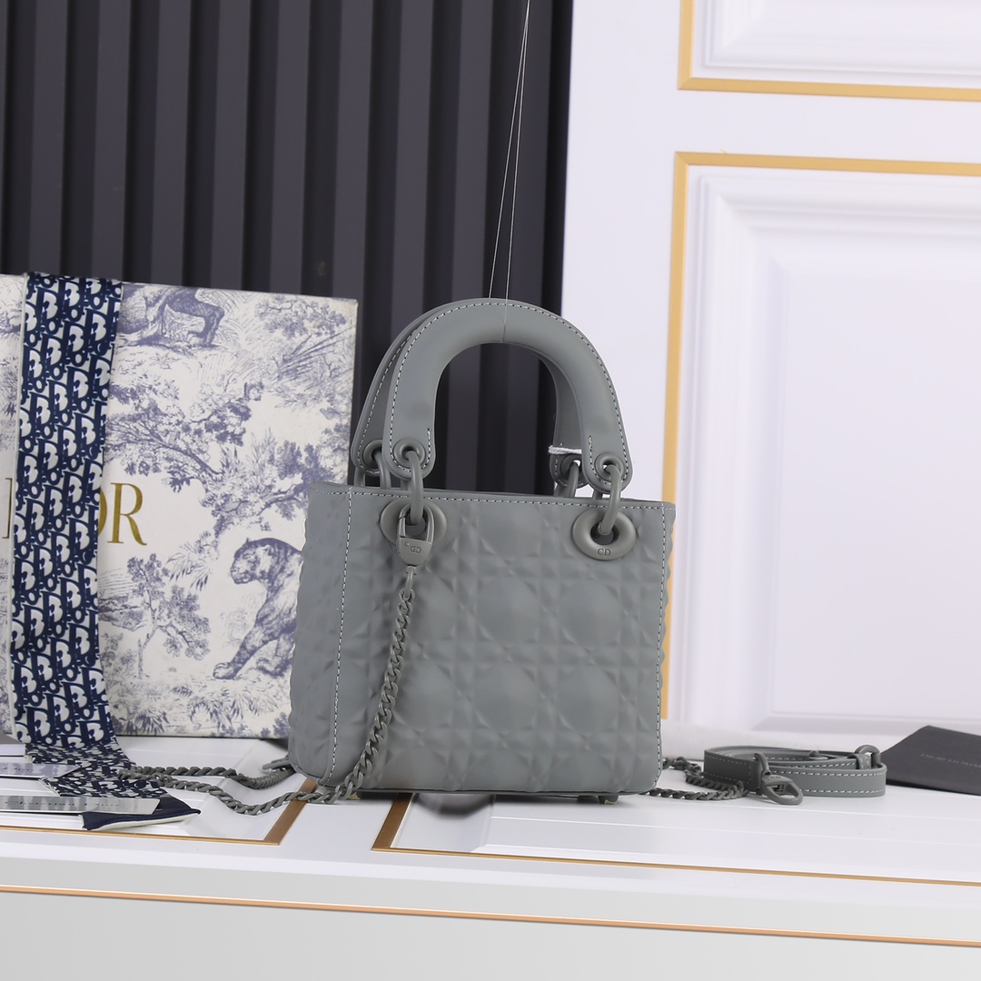 Dior2033XB081-17cm