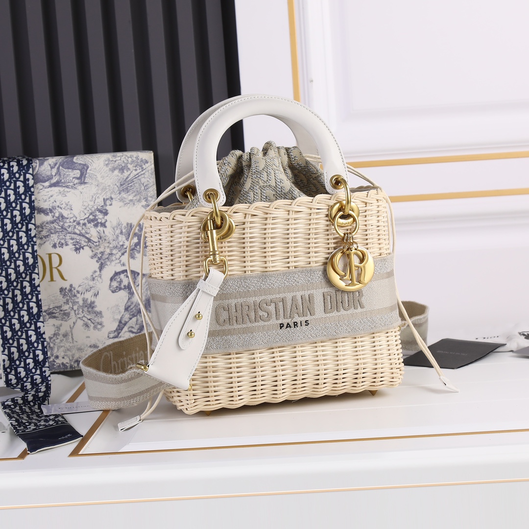 Dior0002XB042