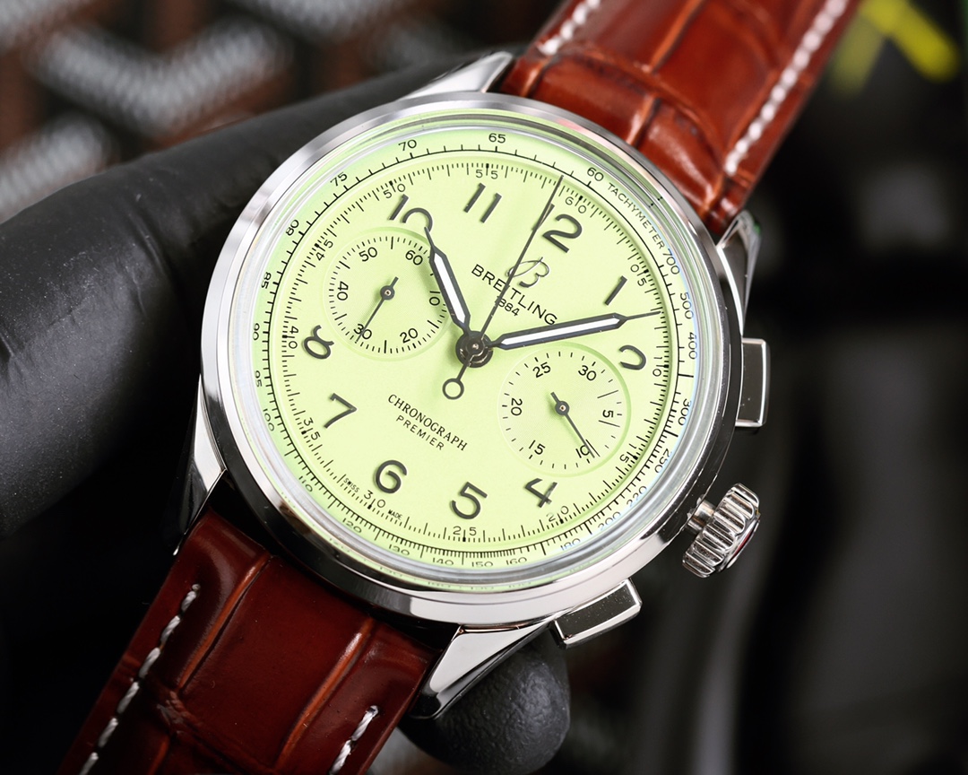 BREITLING Watches 42mm
