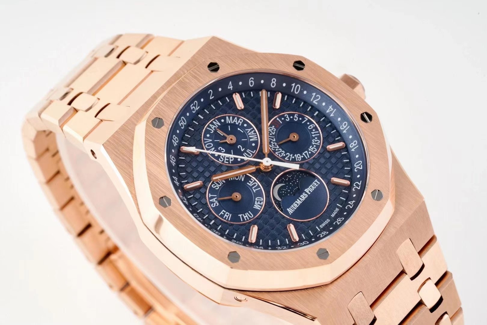 Audemars Piguet ROYAL OAK 26574 41mm