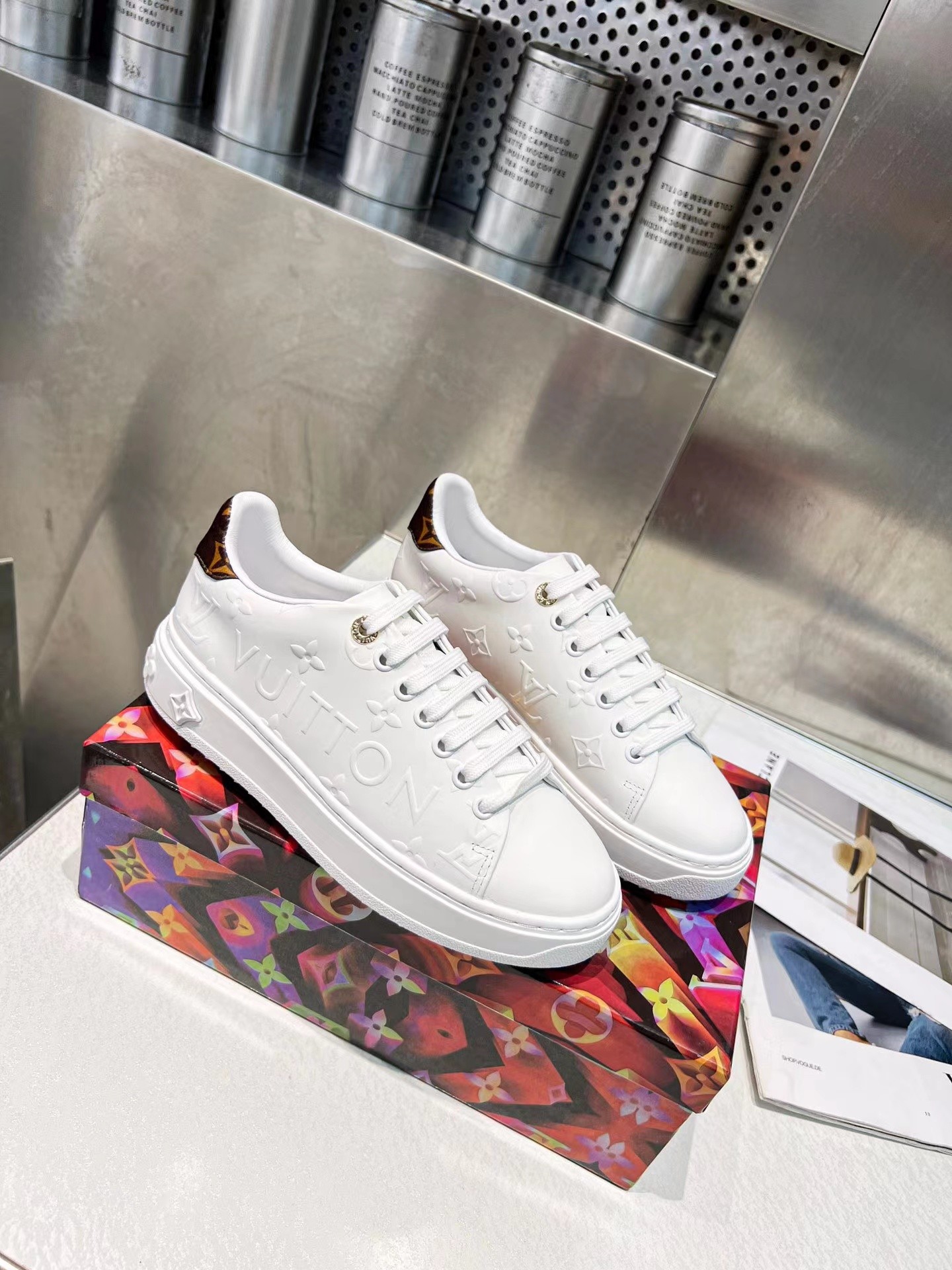 LV 034 Casual shoes HL052