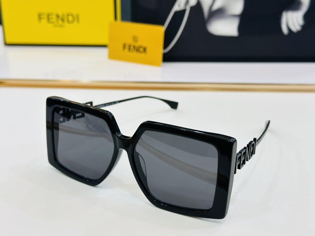 Fendi Sunglasses FF0887 SM051
