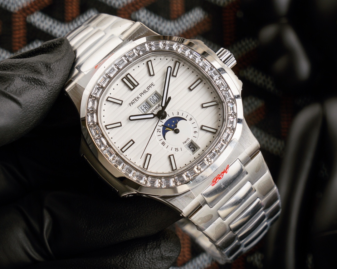PATEK PHILIPPE NAUTILUS 5726 40.5mm