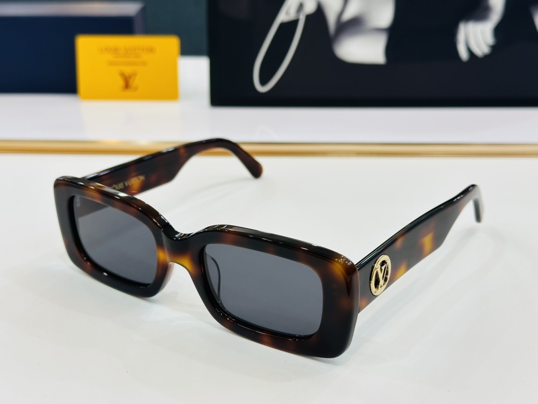 LV Sunglasses Z2421E SM051