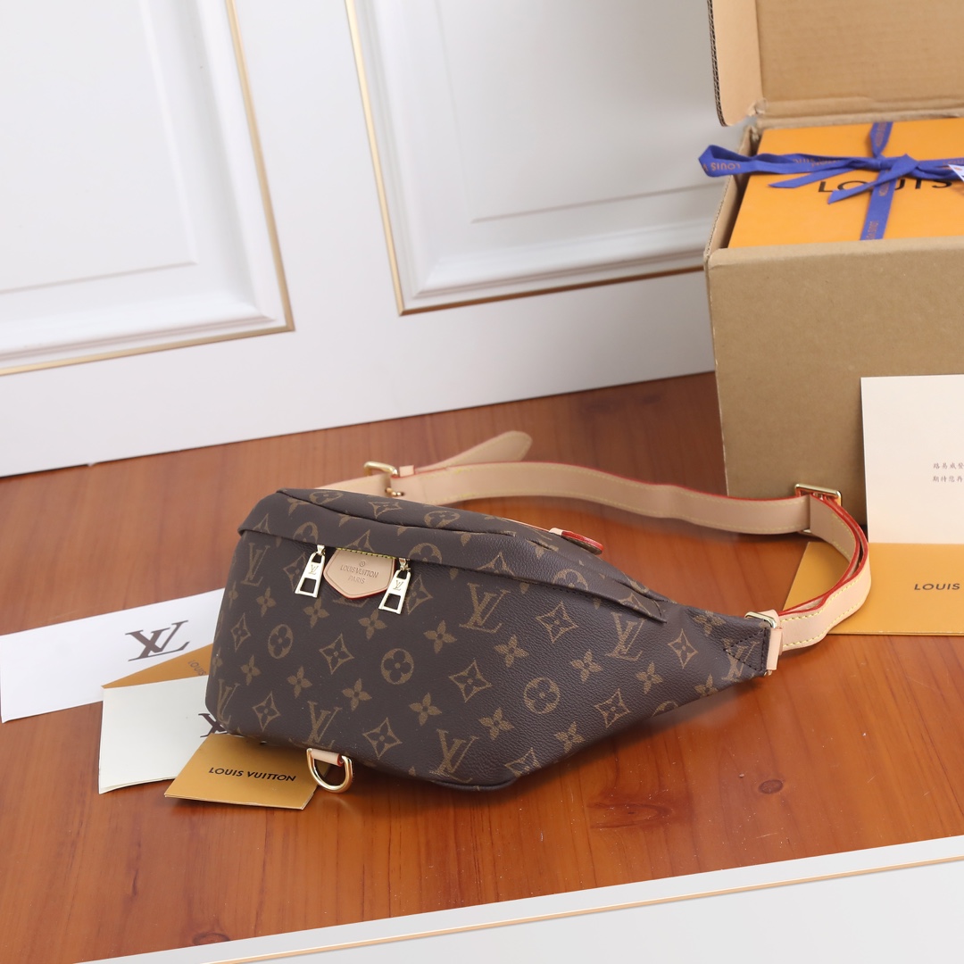 Louis Vuitton BUMBAG