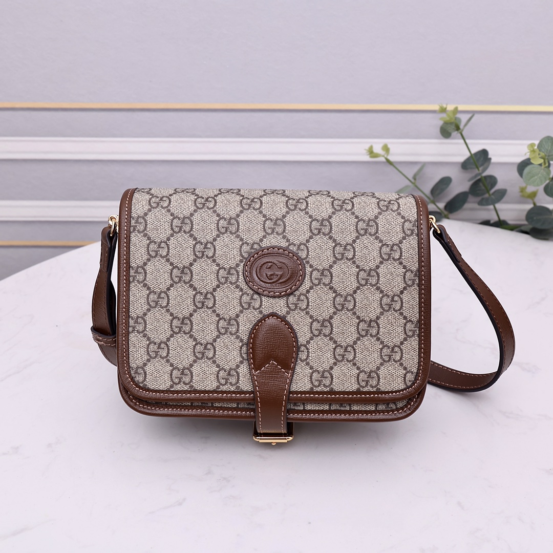 GUCCI shoulder bag 671620