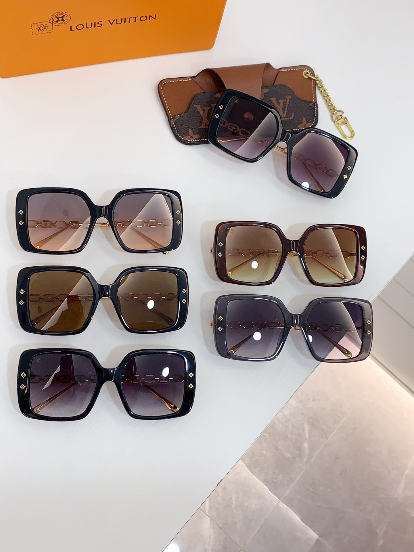 LV Sunglasses Z2107E SM021