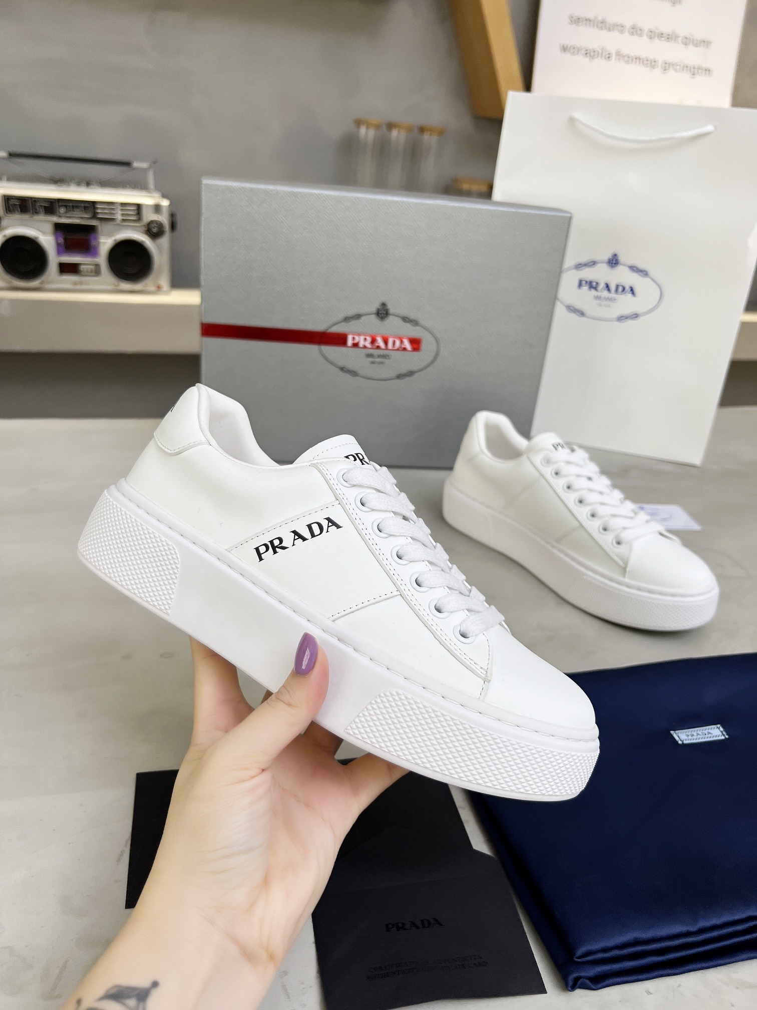 Prada 013 Casual shoes XM092