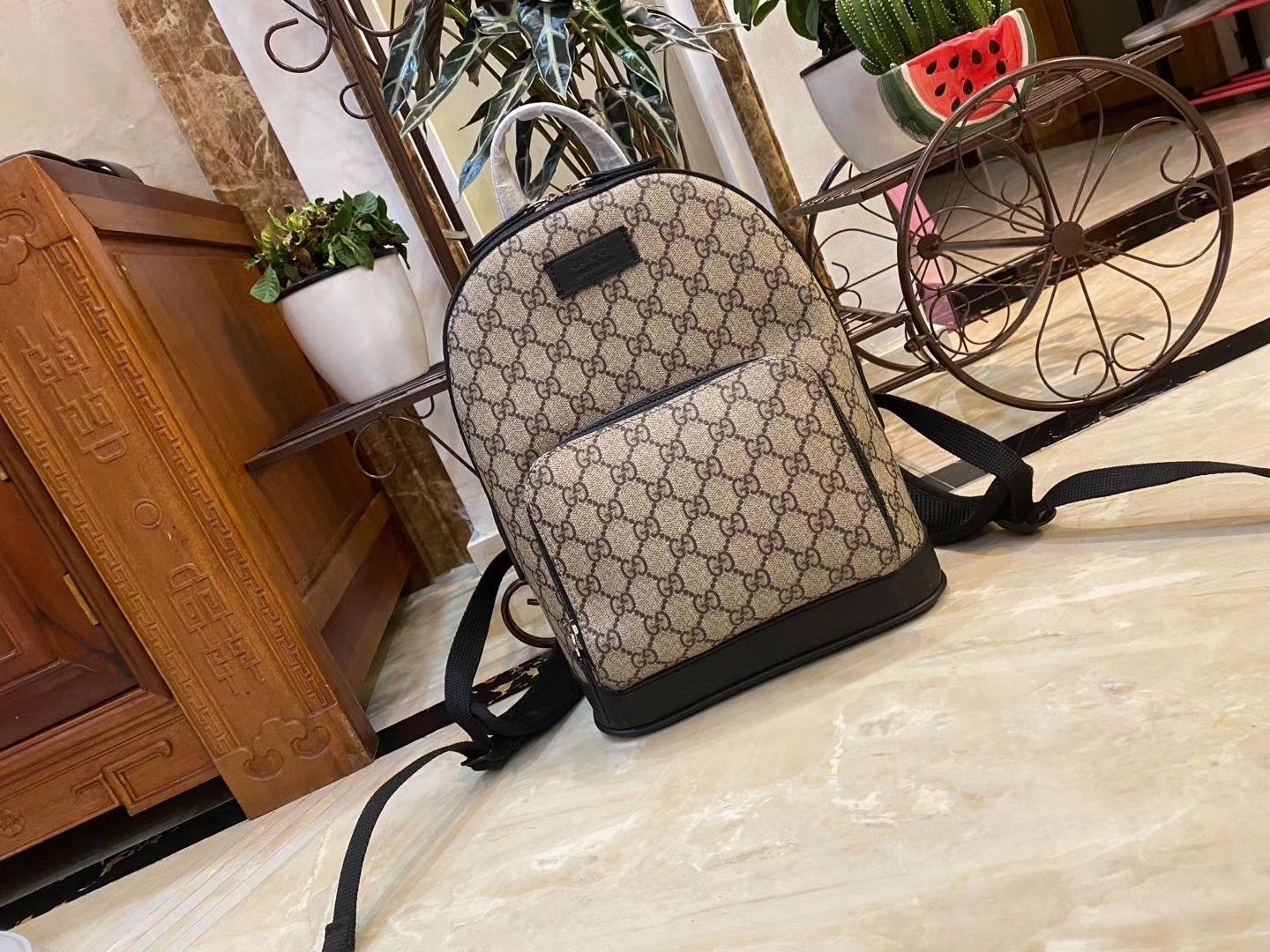 GUCCI backpack W22cm x H30cm 429020