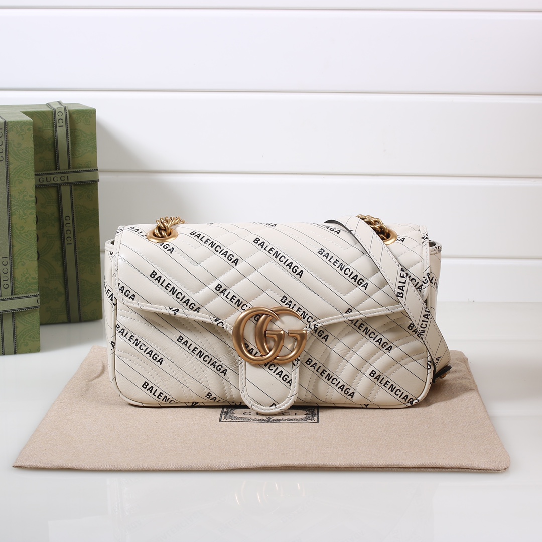 Gucci 443497