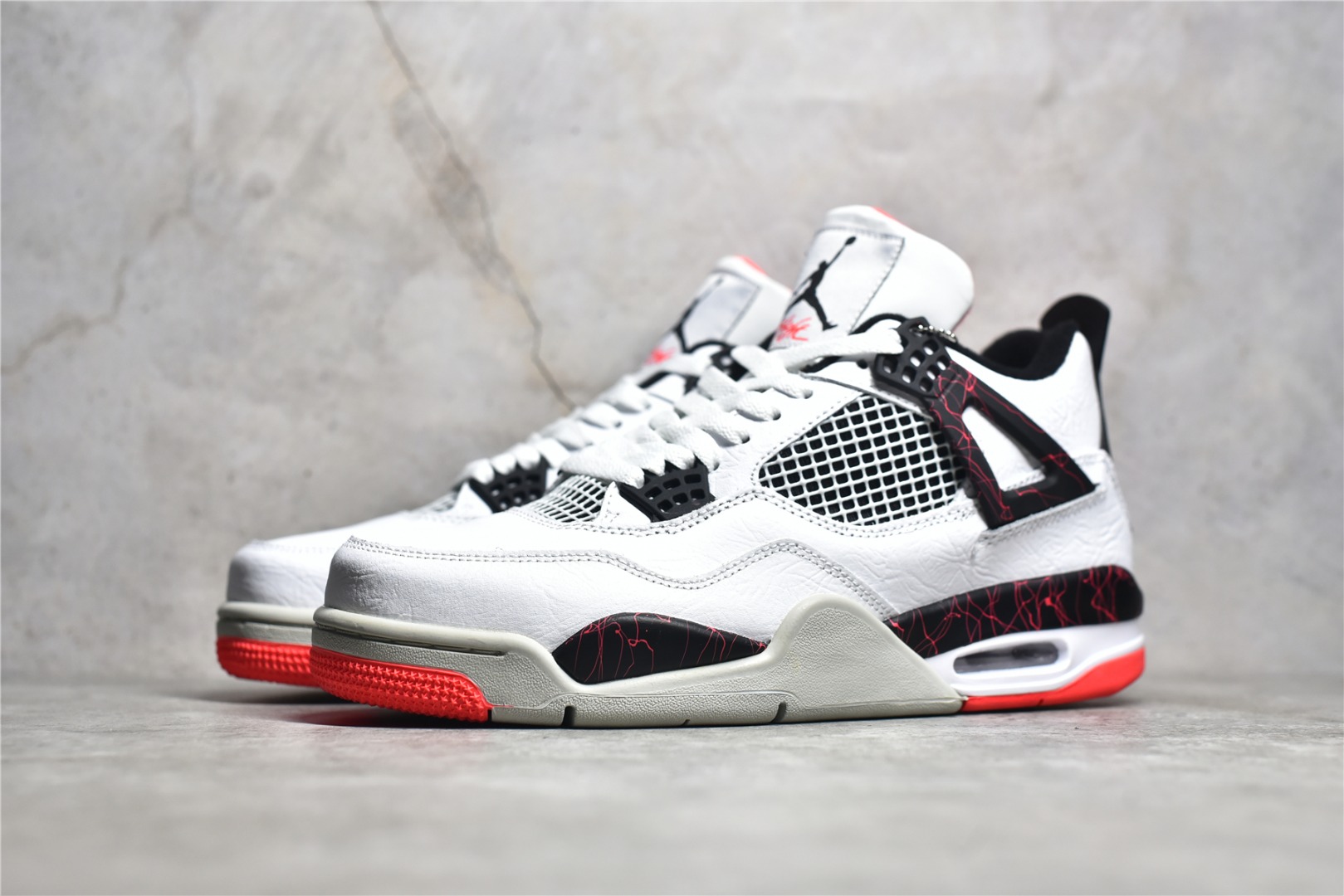 Air Jordan 4 Hot Lava 308497-116