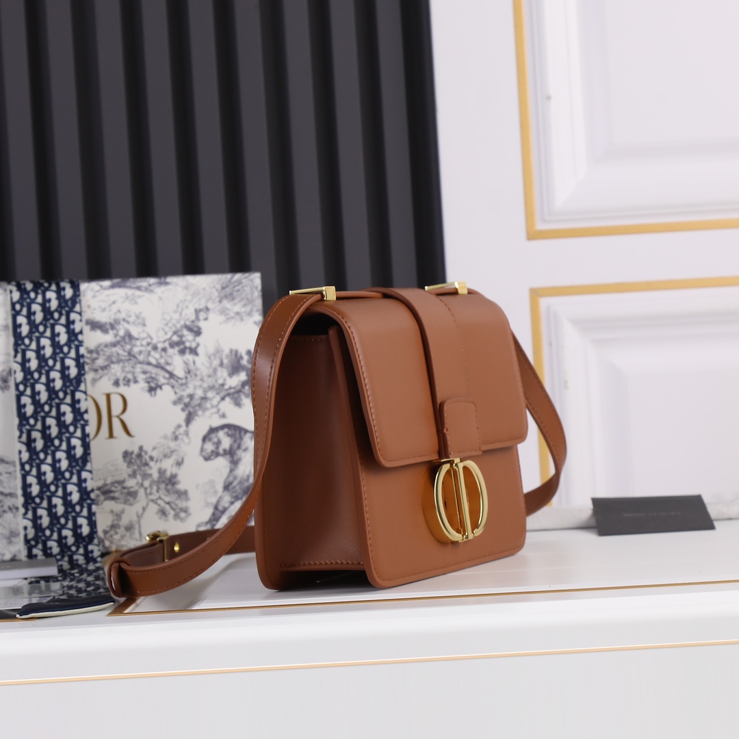 Dior1001XB081