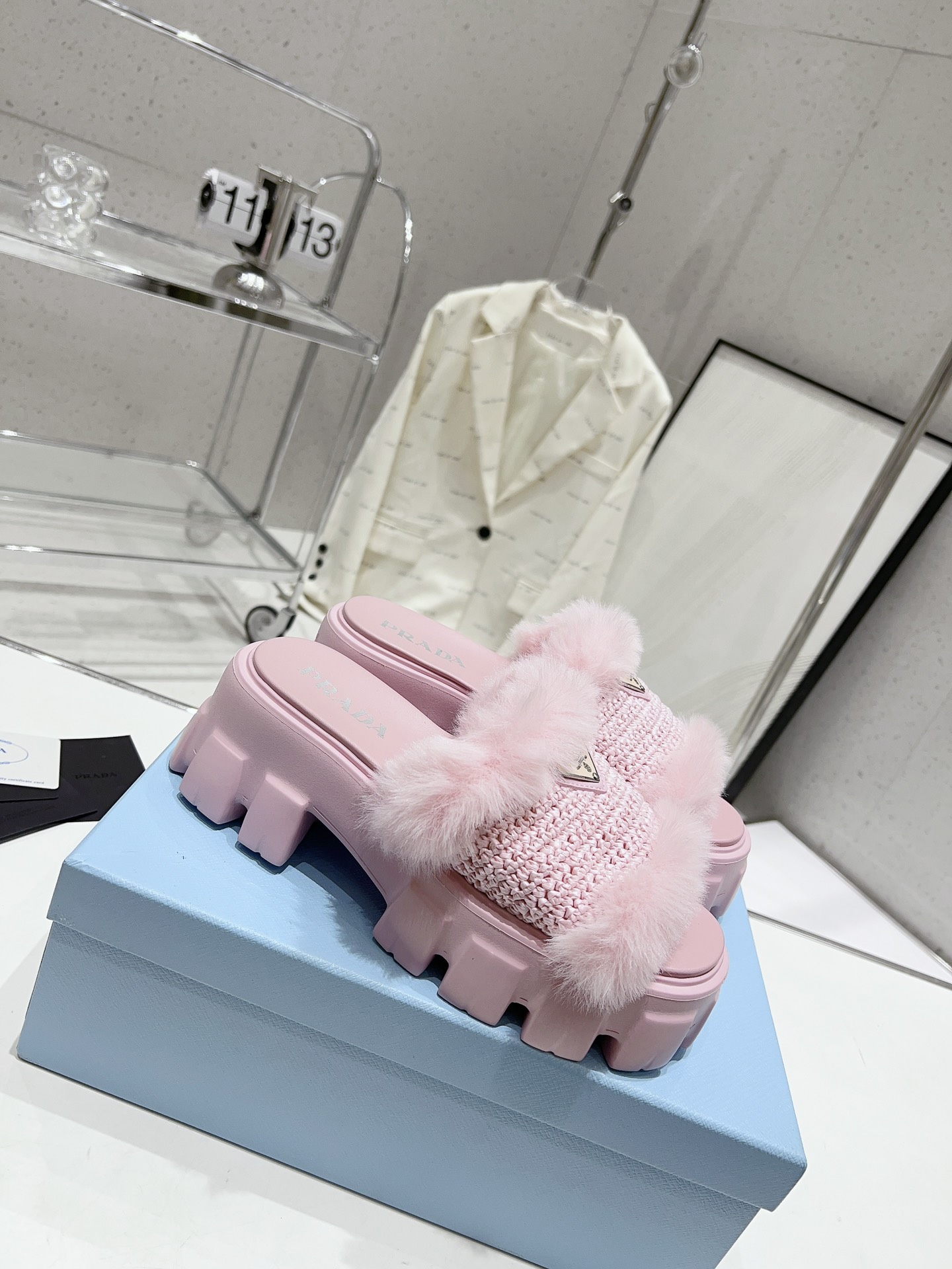 Prada shoes 053 XM092