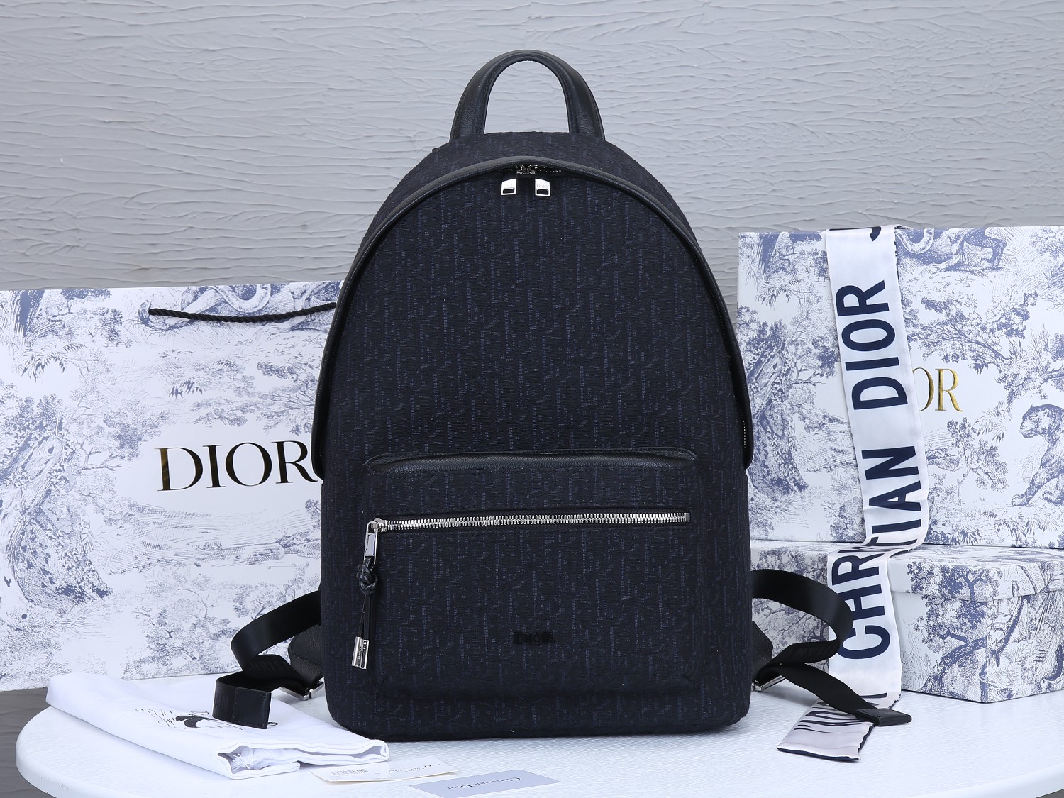 Dior6601LM032 30×40×15 cm