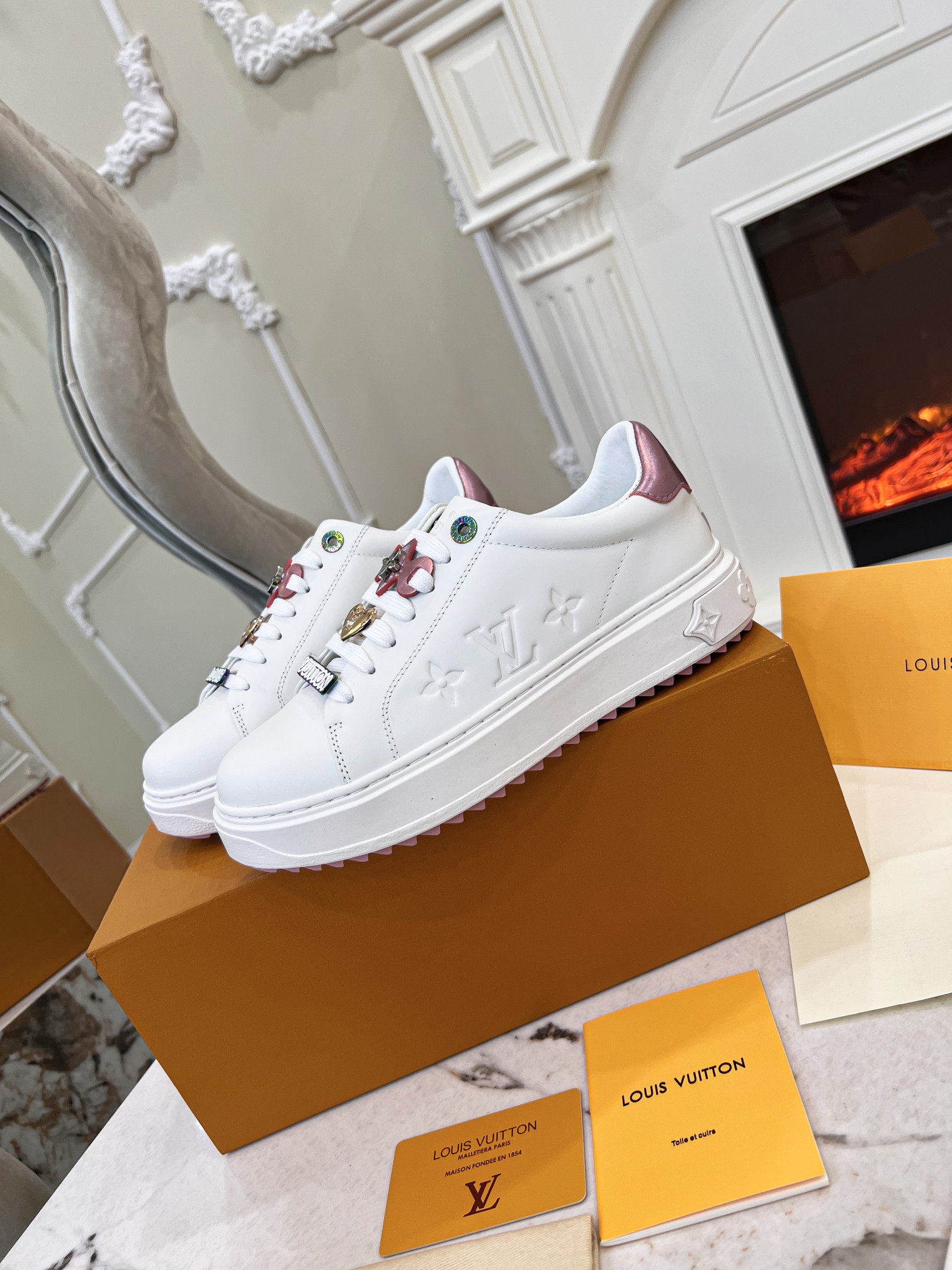 LV 027 Casual shoes XM033