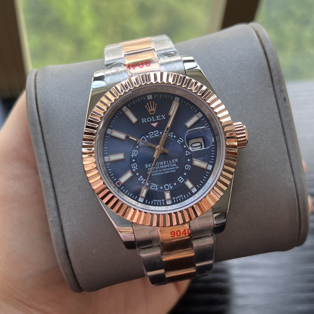 Rolex Sky-Dweller 42mm