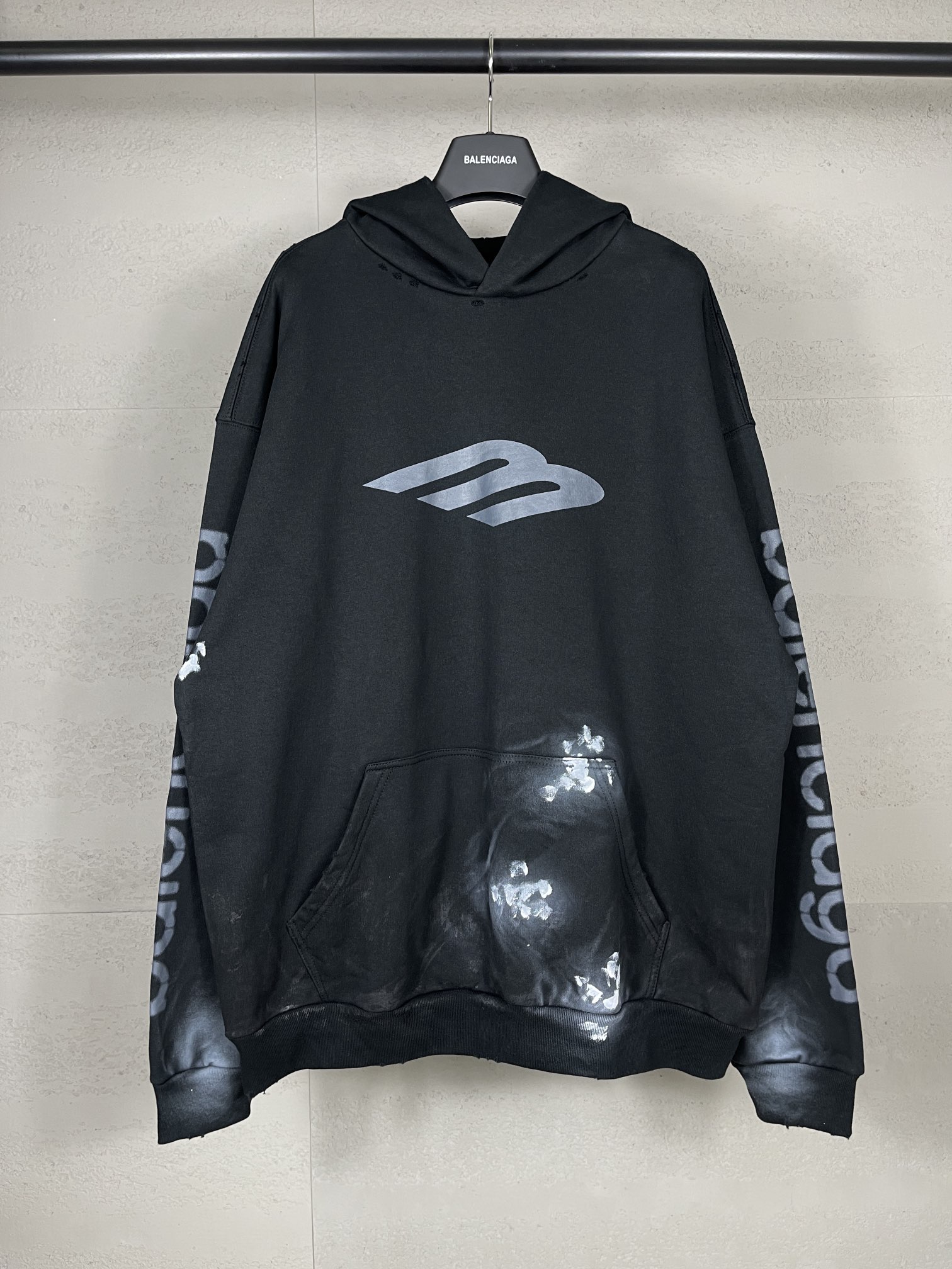 Balenciaga Sweatshirts 018