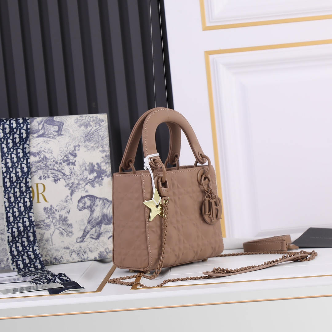 Dior2033XB081-17cm