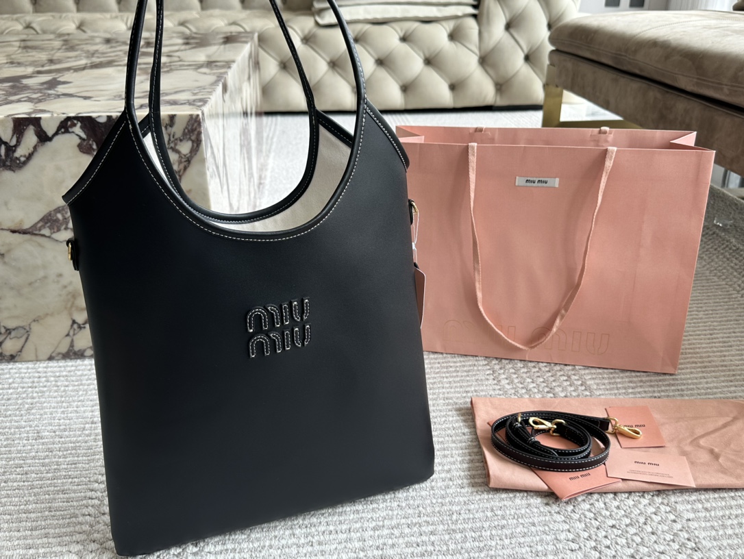 Miu Miu Tote 004 LLS071 35cm