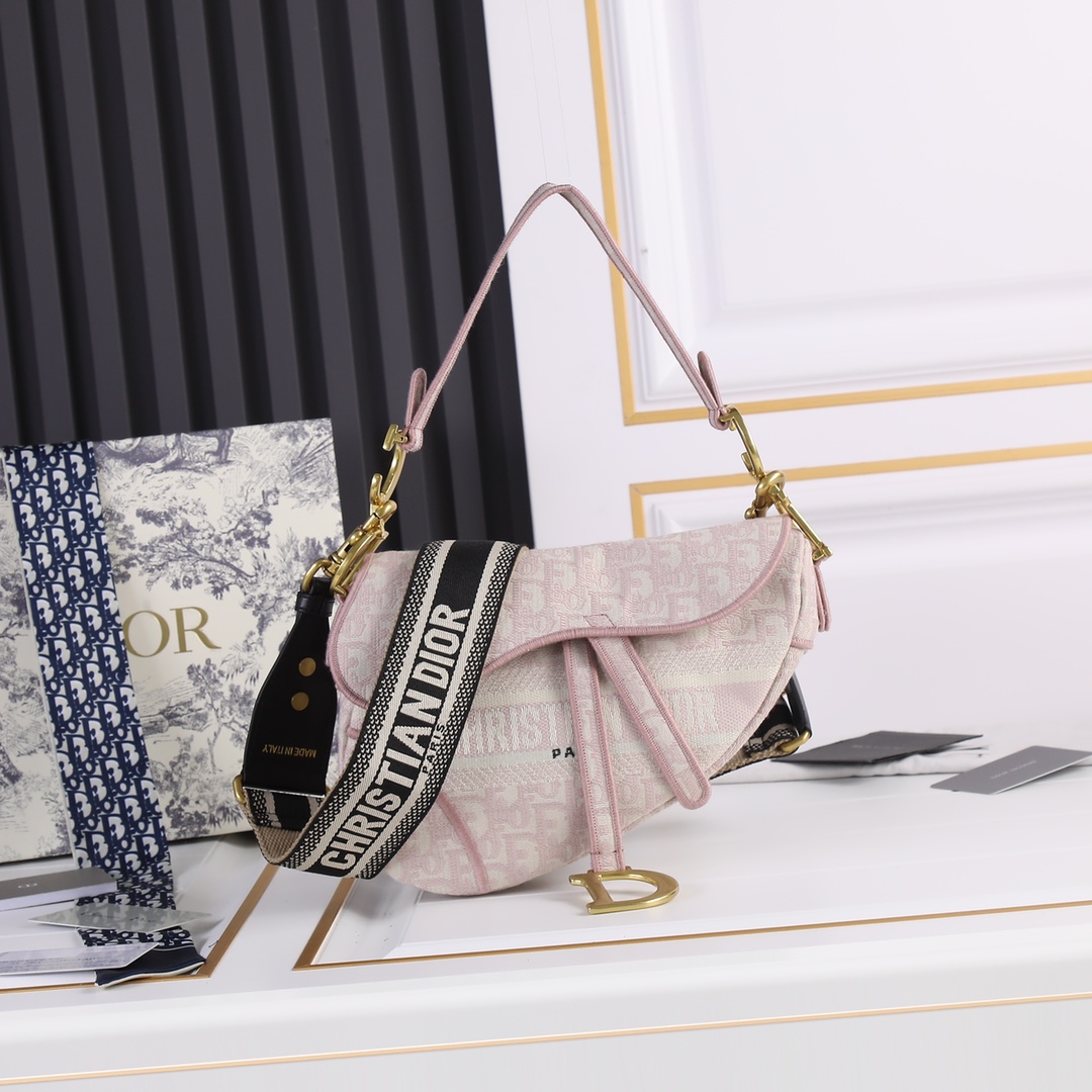 Dior5501XB032