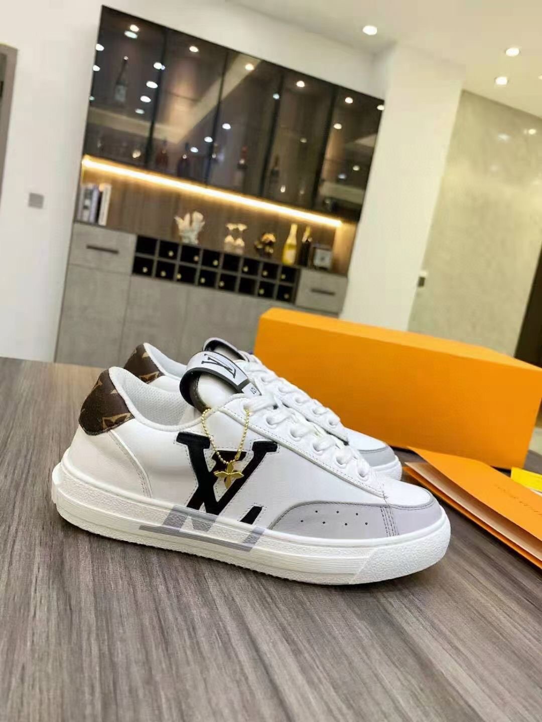 LV情侣休闲鞋092