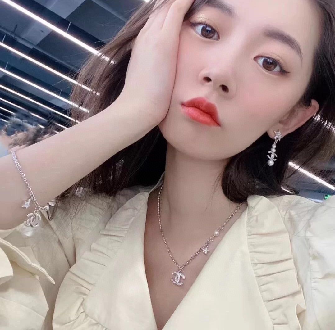 Chanel Necklace 016