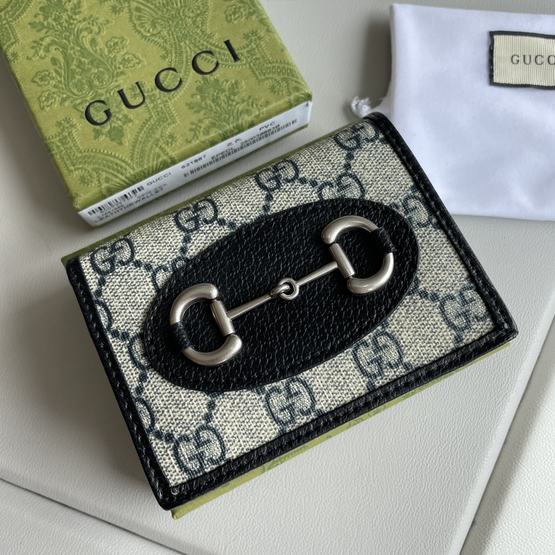 Gucci621887LM06