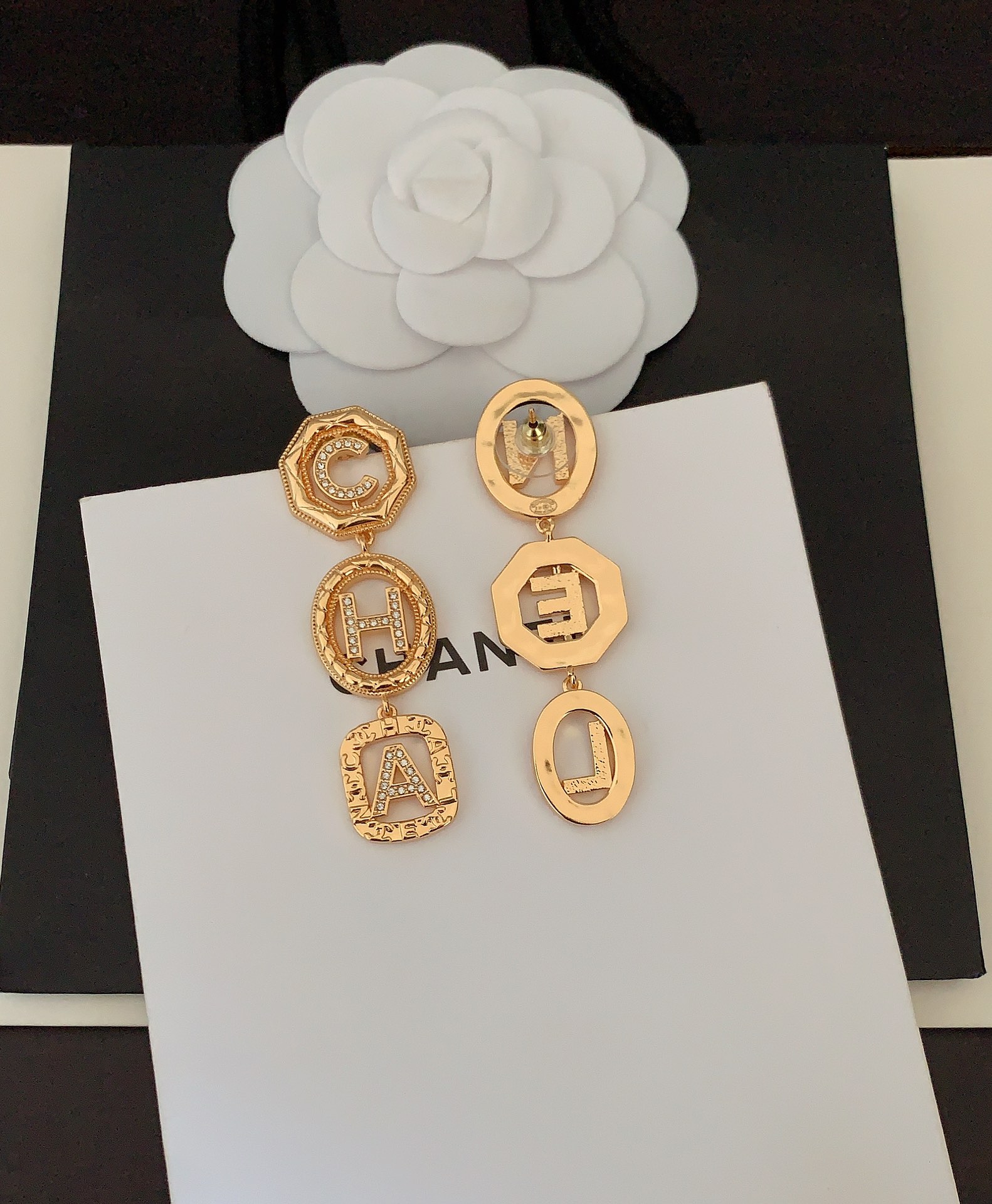Chanel Earring 006