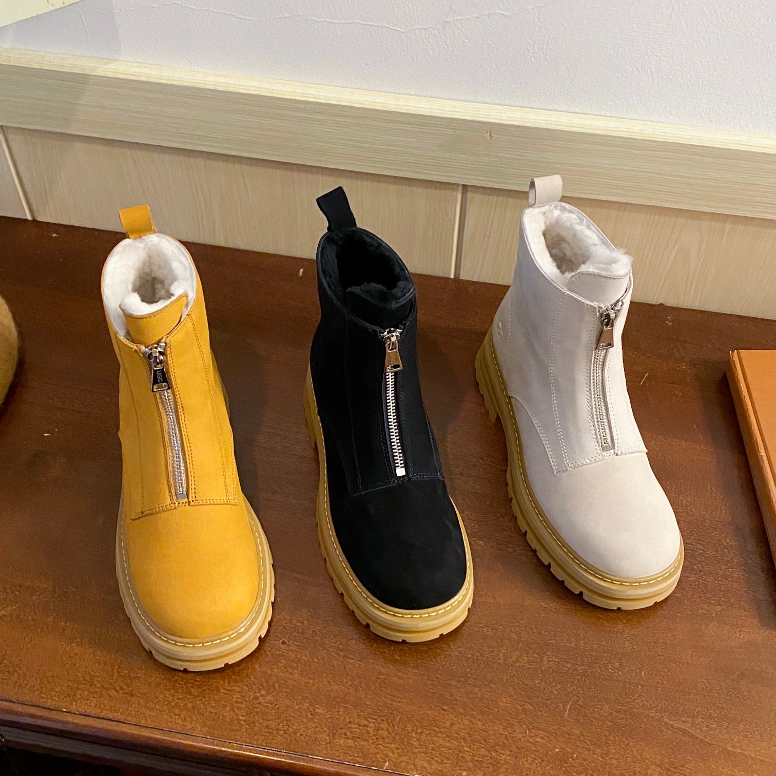 UGG 062 boots XM023