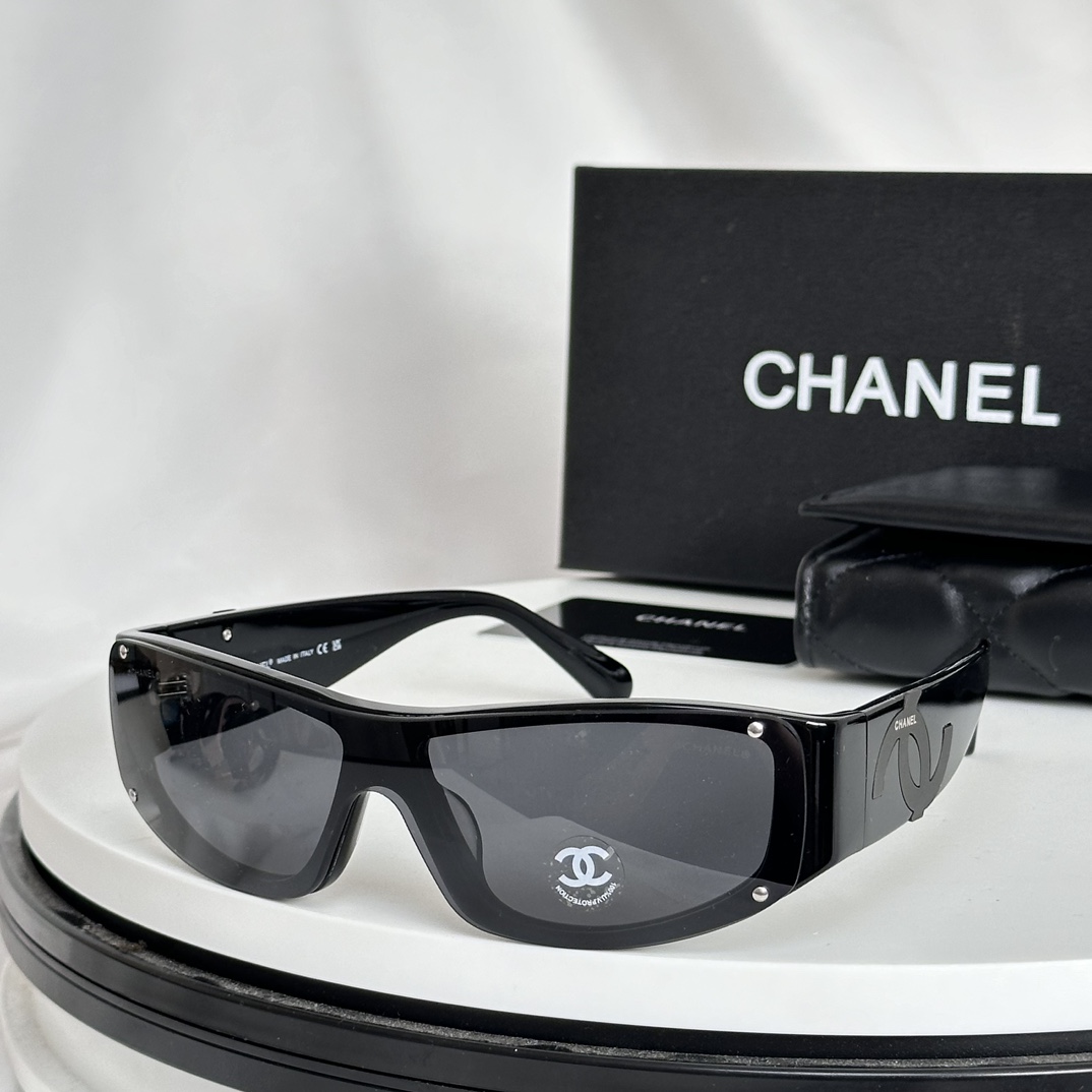 Chanel Sunglasses CH5072 SM061