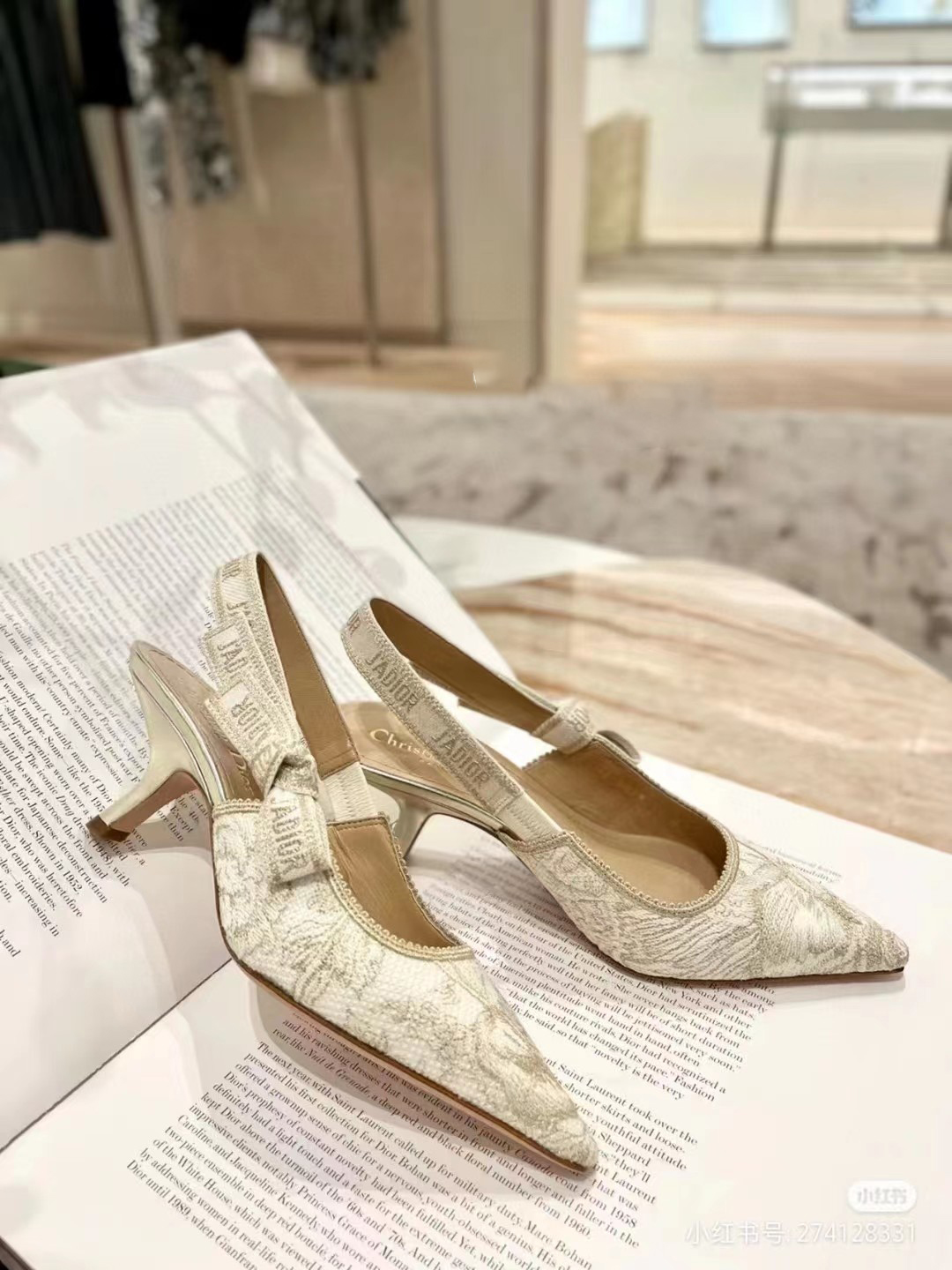 dior002 XM042