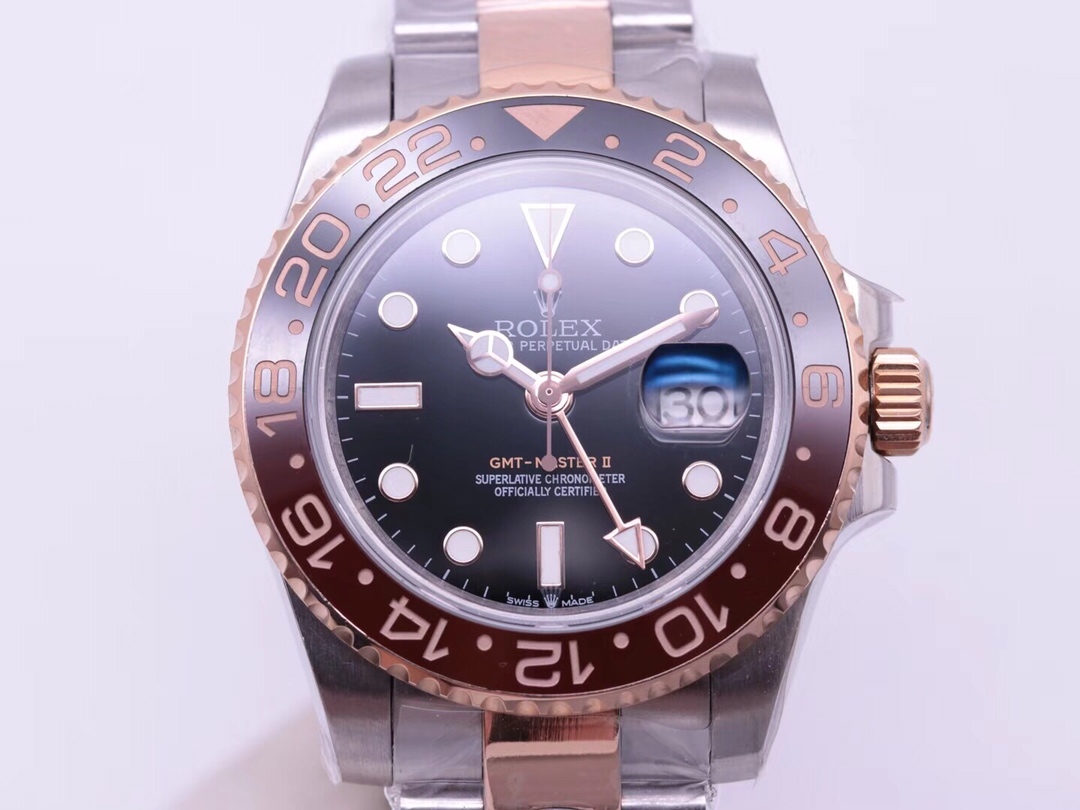 Rolex GMT-Master II 40mm
