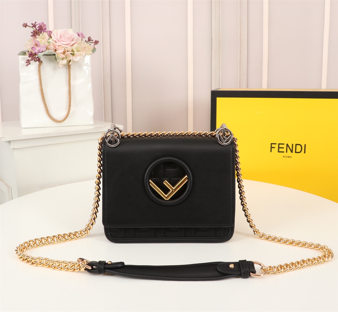 Fendi8833S JQE091