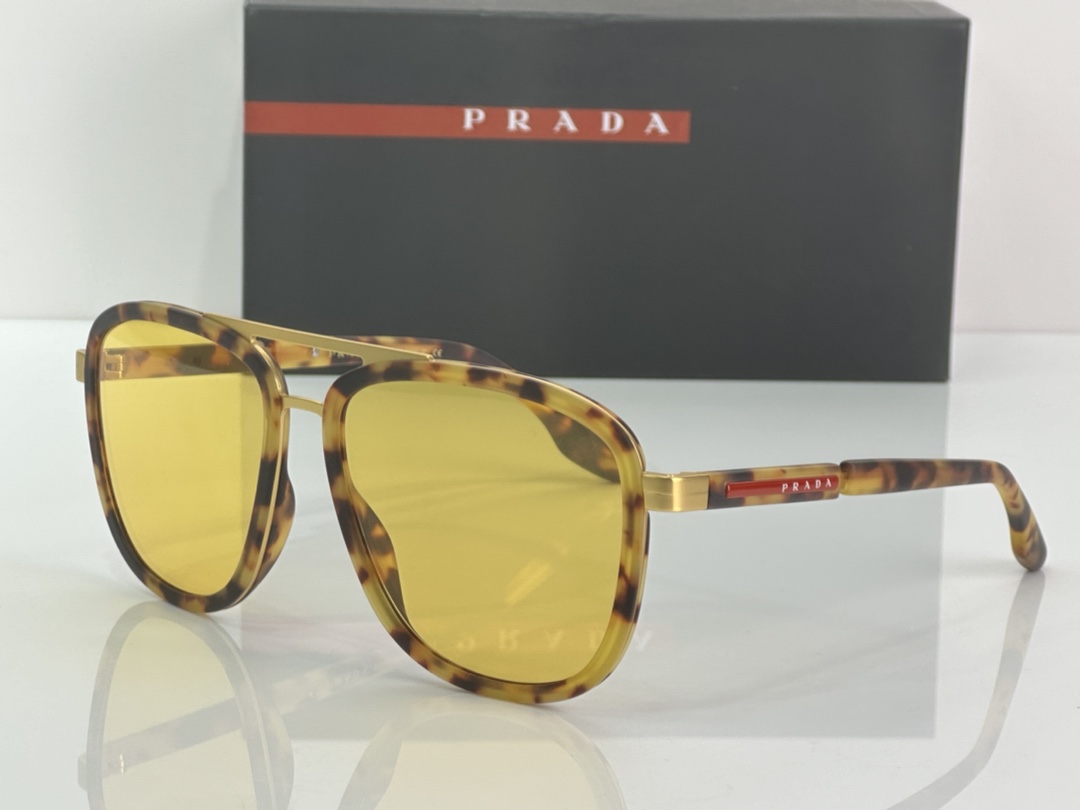Prada Sunglasses SPR50XS SM061