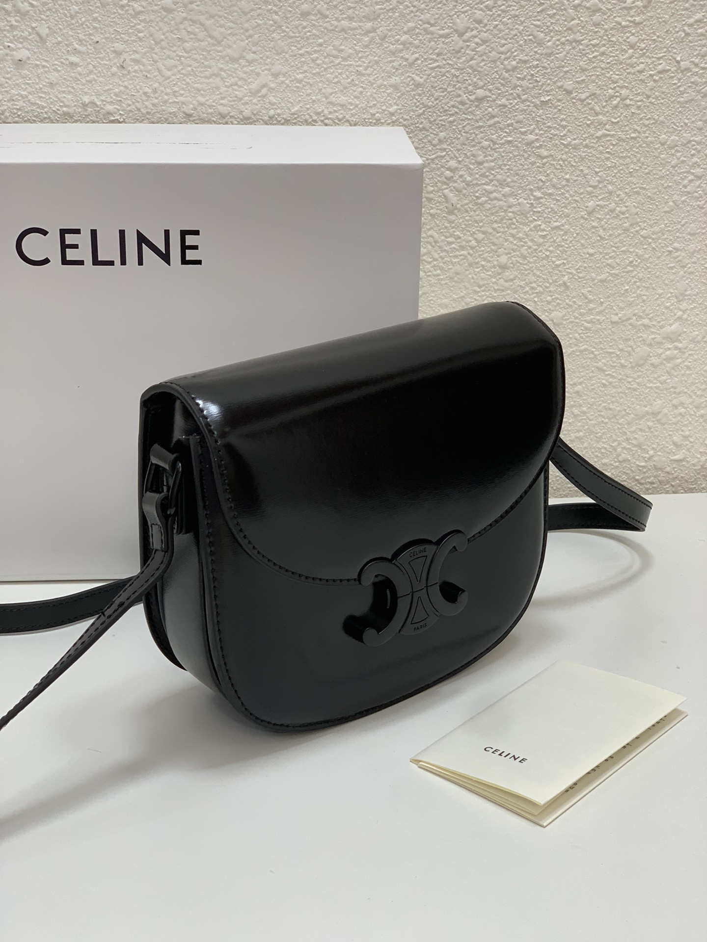 Celine005XX512