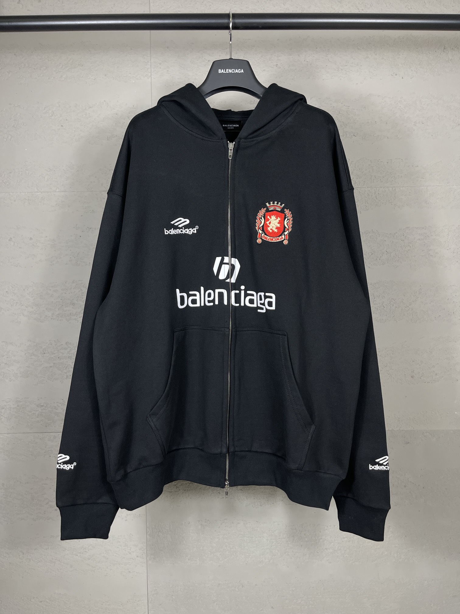 Balenciaga Sweatshirts 022