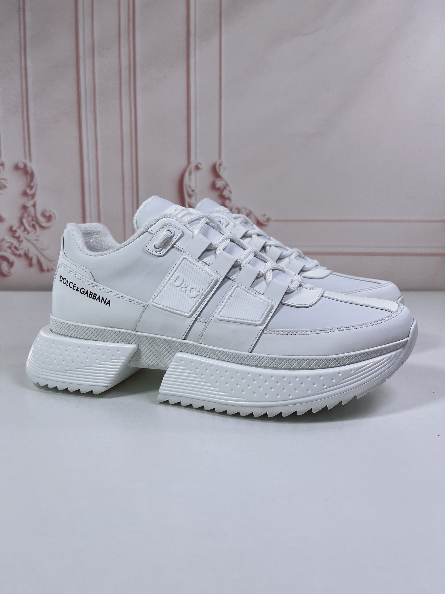 D&G 001 Casual shoes XM013