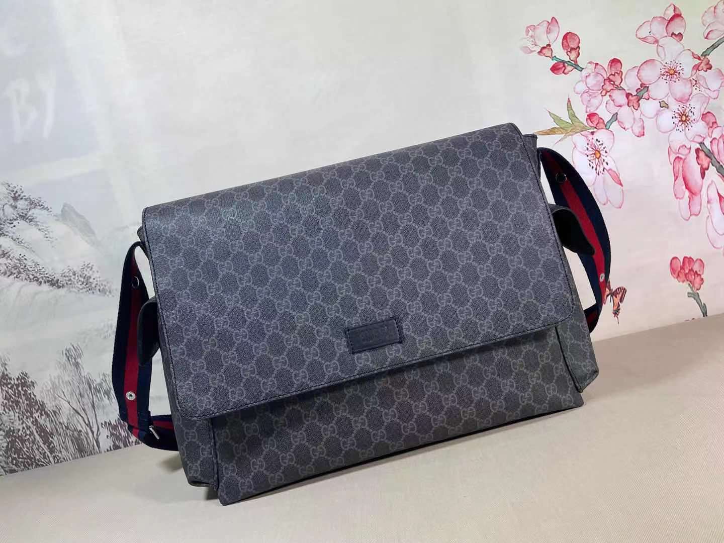 GUCCI shoulder bag 211131