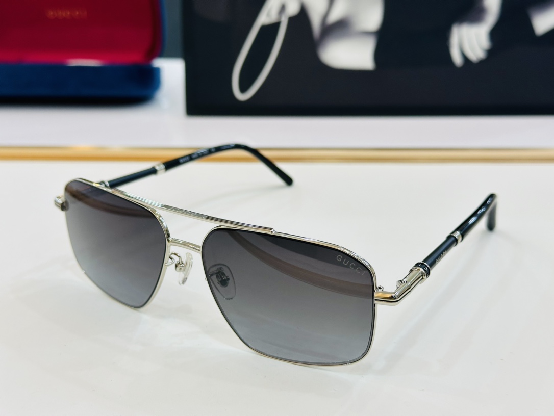 Gucci Sunglasses GG1239 SM051